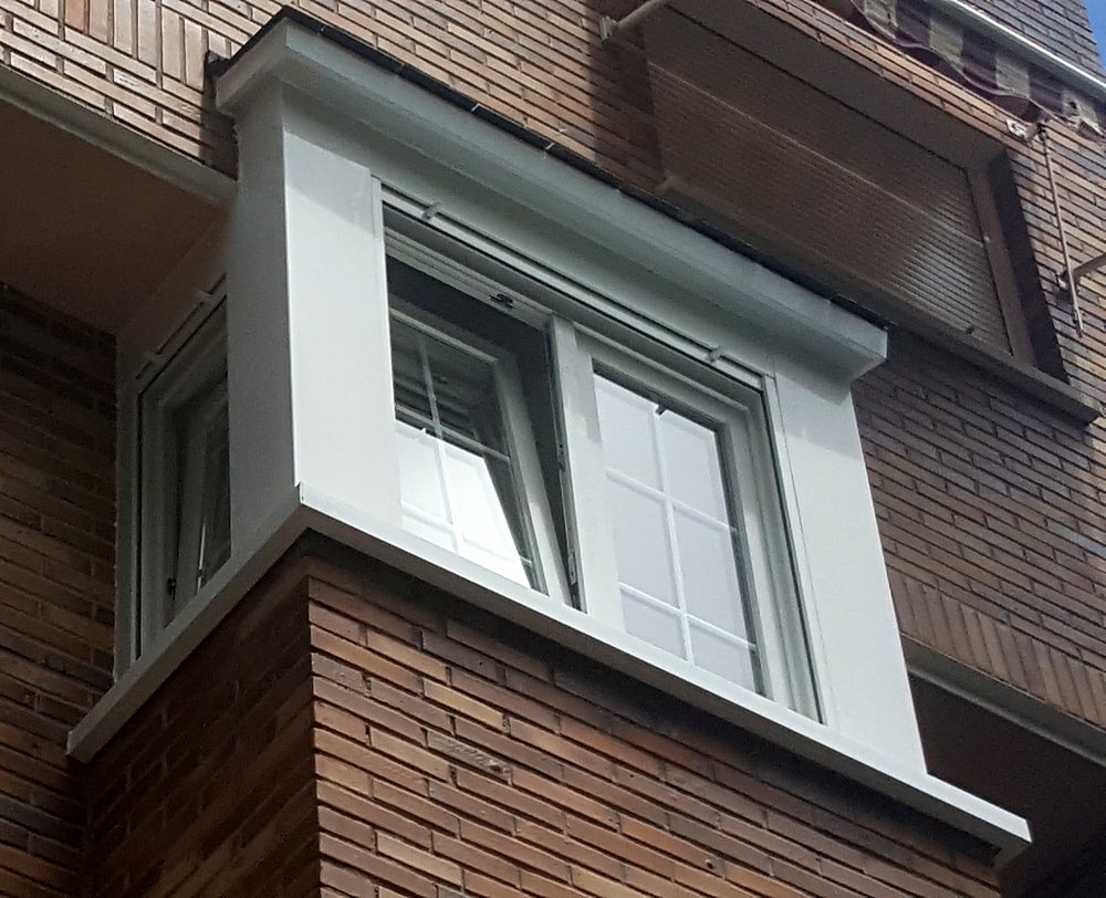 Trabajo de Cristalerías Lucas S.L. en Fuenlabrada